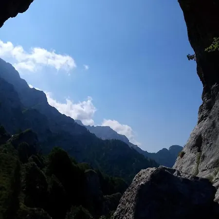 Oda ve Kahvaltı Il Giardino Di Cres Esino Lario