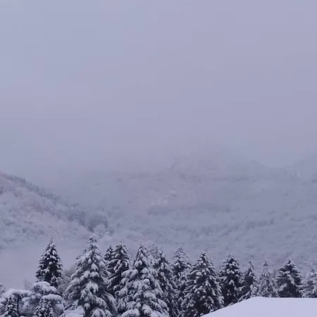Oda ve Kahvaltı Il Giardino Di Cres Esino Lario