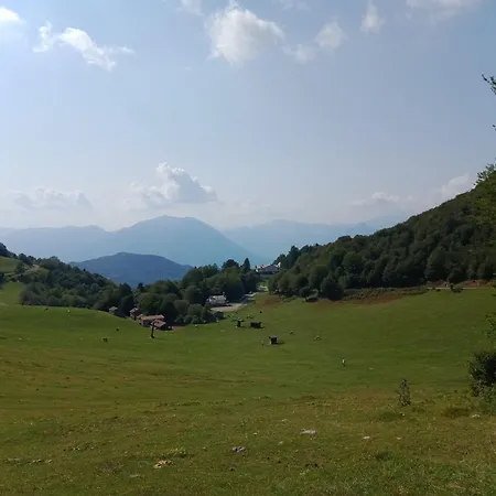 Oda ve Kahvaltı Il Giardino Di Cres *